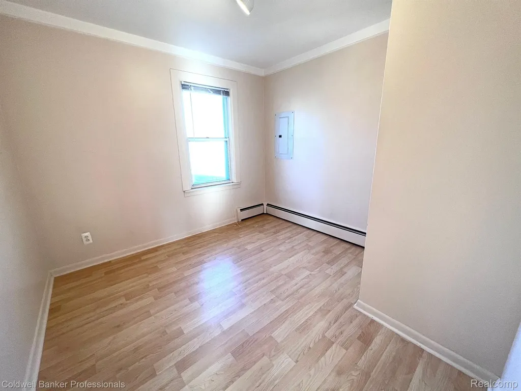 1716 Milverton Drive Troy City MI 48083
