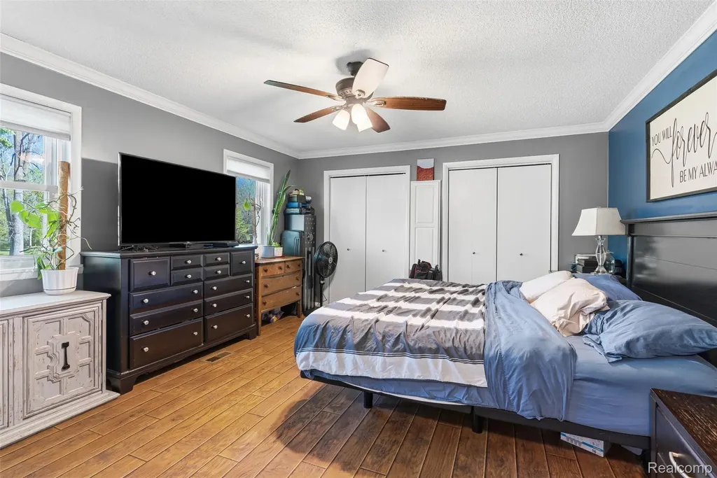 14433 Tuscola Road Vienna Charter Township MI 48420