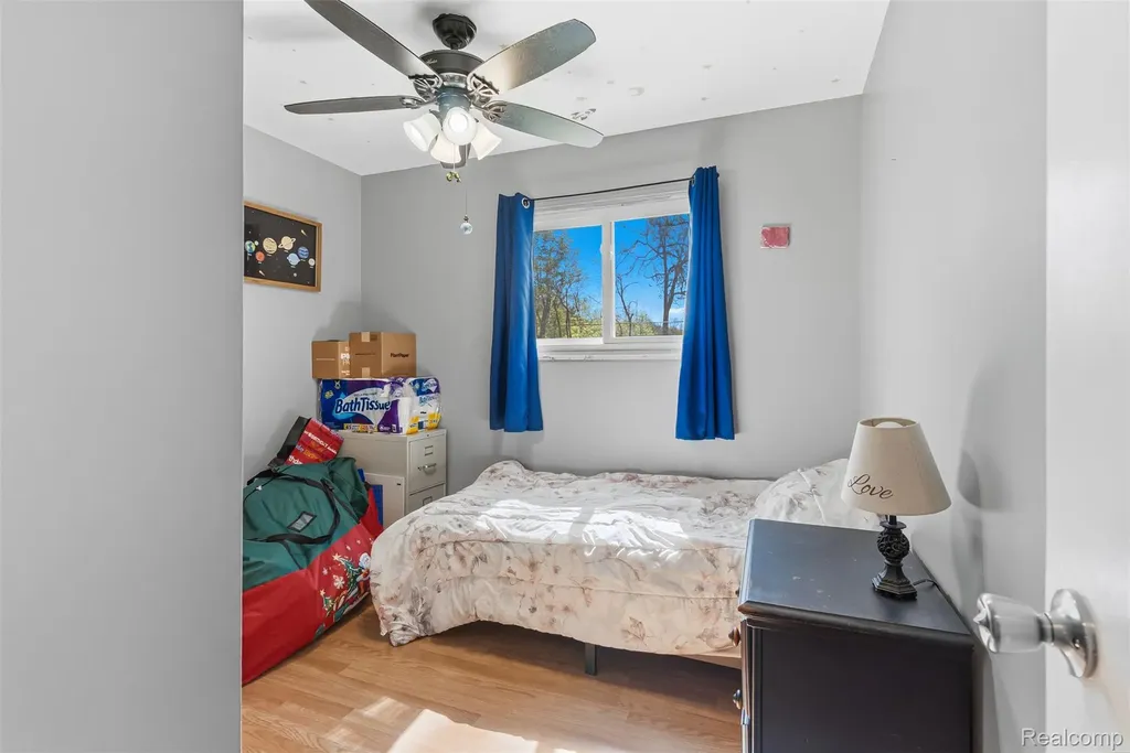 14433 Tuscola Road Vienna Charter Township MI 48420