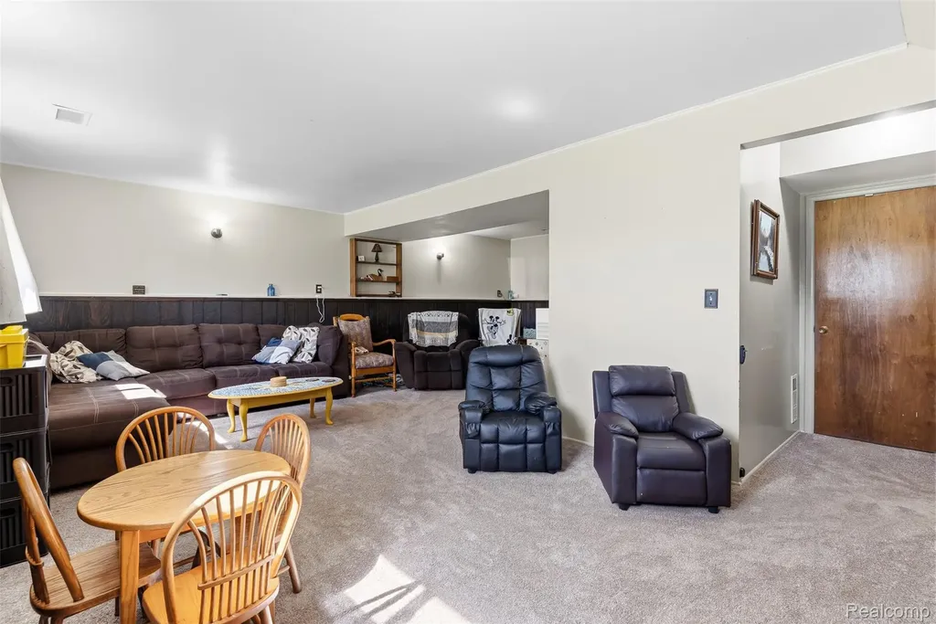 14433 Tuscola Road Vienna Charter Township MI 48420