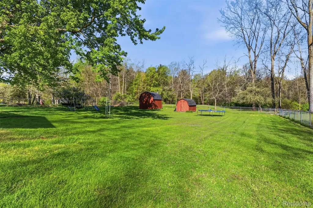 14433 Tuscola Road Vienna Charter Township MI 48420