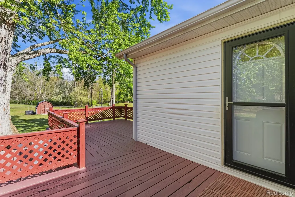 14433 Tuscola Road Vienna Charter Township MI 48420
