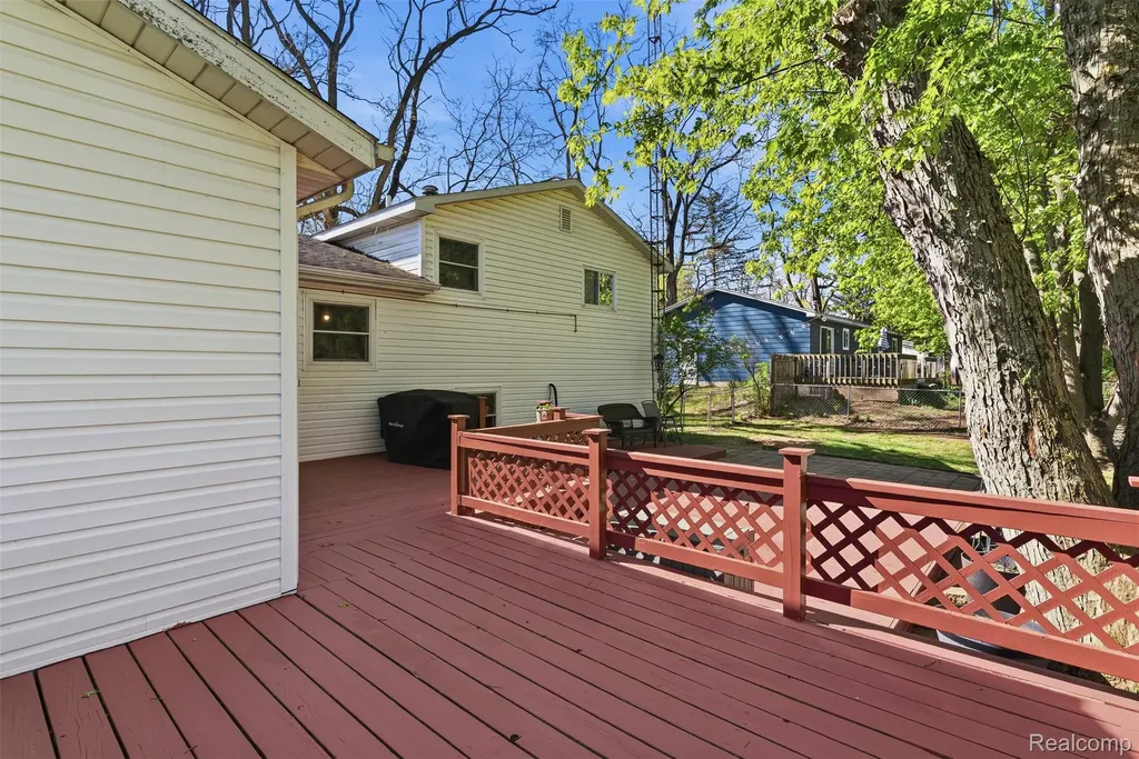 14433 Tuscola Road Vienna Charter Township MI 48420
