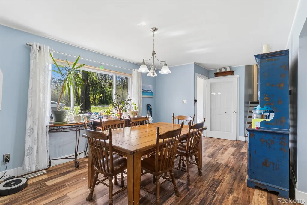 14433 Tuscola Road Vienna Charter Township MI 48420