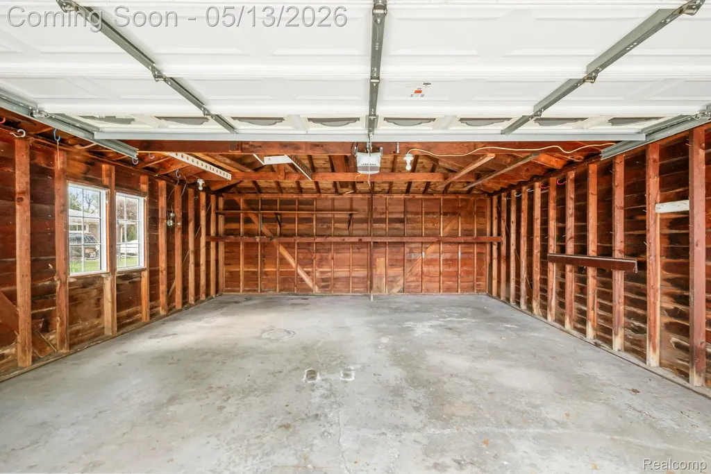 21223 Briar Court St. Clair Shores City MI 48081