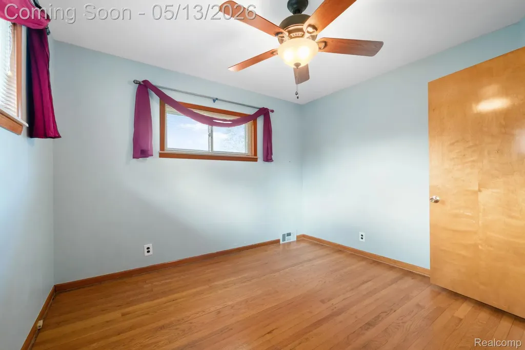 21223 Briar Court St. Clair Shores City MI 48081