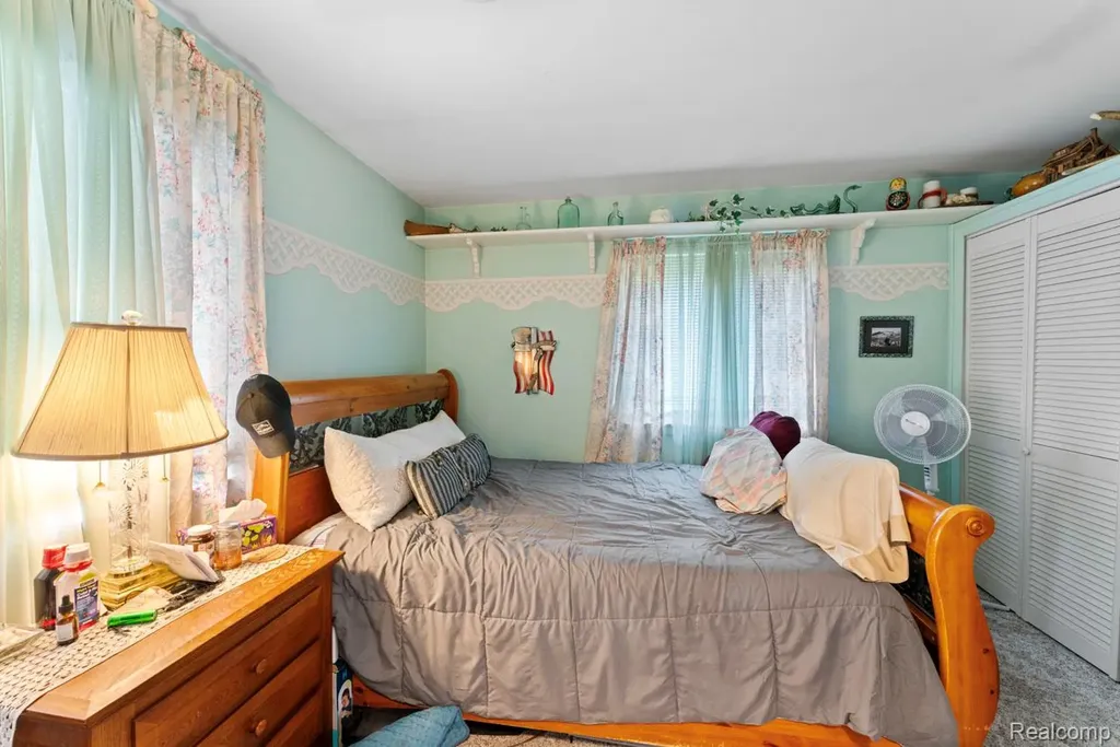 5067 Hemingway Lake Road Marathon Township MI 48464