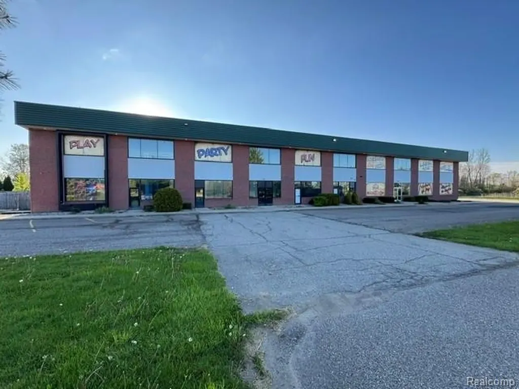 1800 N Burkhart Road Howell Township MI 48855