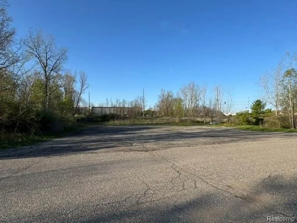 1800 N Burkhart Road Howell Township MI 48855