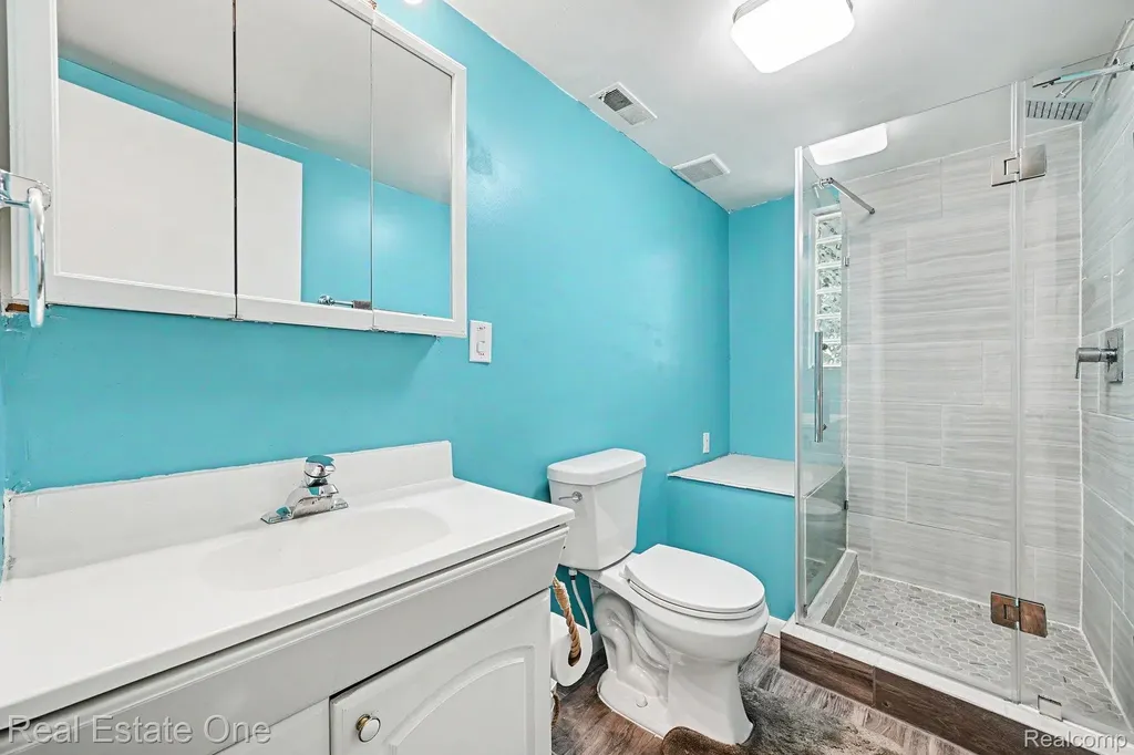 899 Rachelle Street White Lake Charter Township MI 48386
