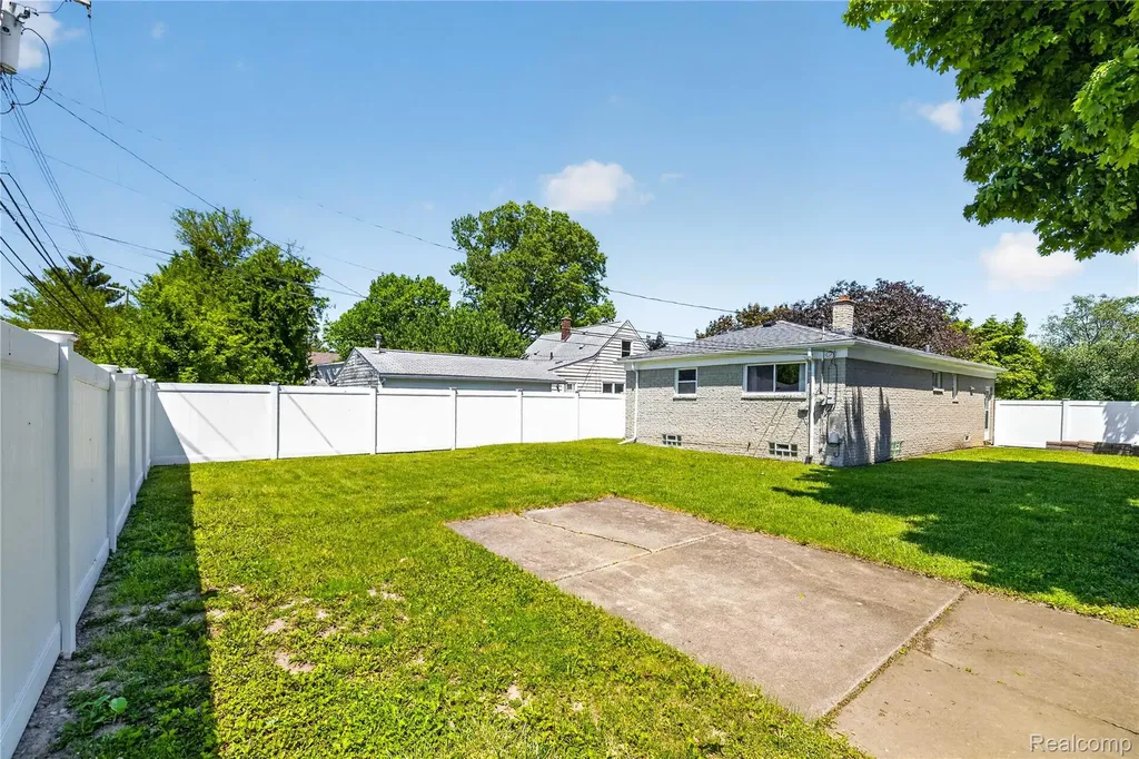 14682 Fordline Street Southgate City MI 48195