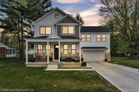 5264 Cooley Lake Road Waterford Charter Township MI 48327