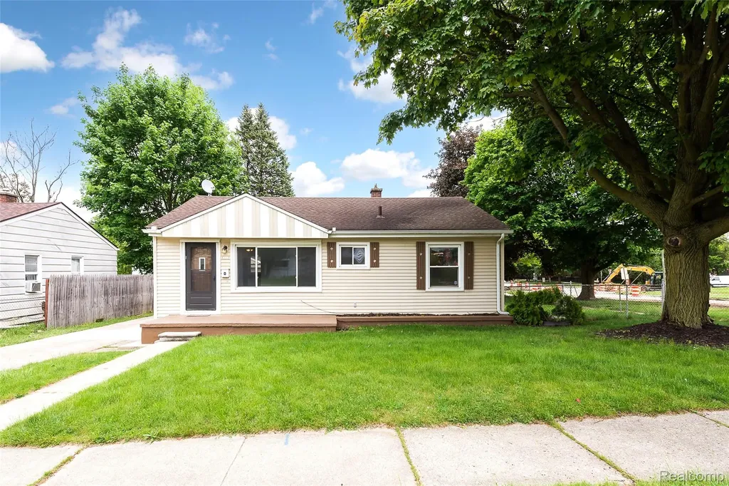 449 Burton Court Ypsilanti City MI 48197