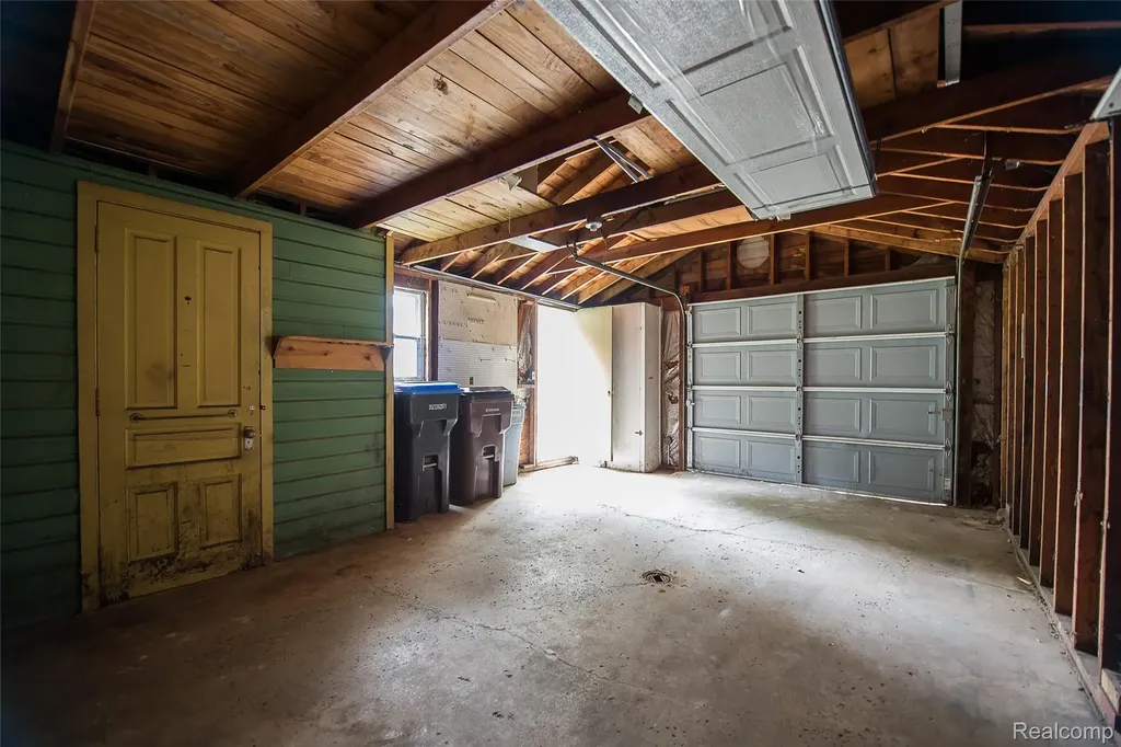449 Burton Court Ypsilanti City MI 48197