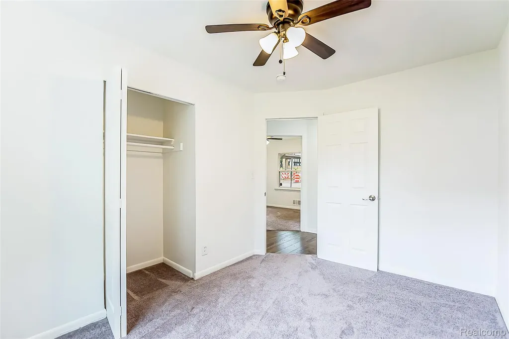 449 Burton Court Ypsilanti City MI 48197