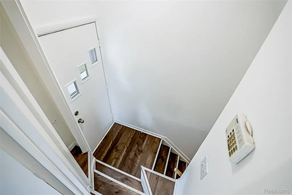 449 Burton Court Ypsilanti City MI 48197