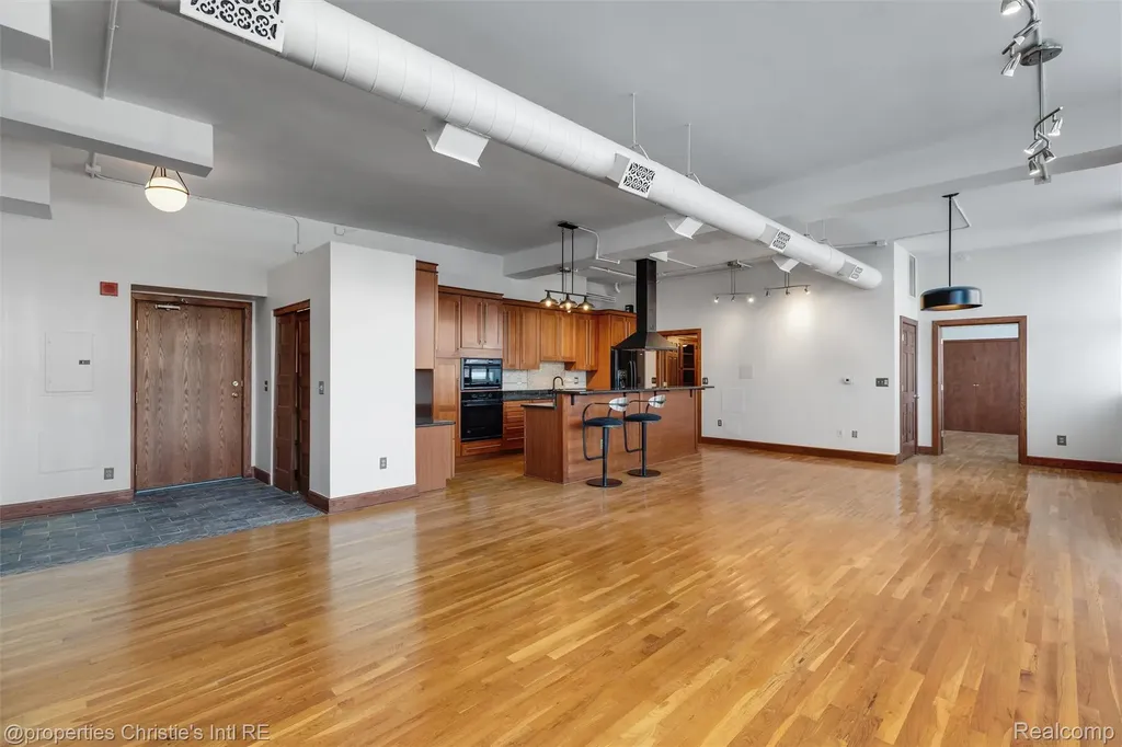 1395 Antietam Avenue Detroit City MI 48207