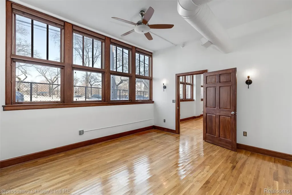 1395 Antietam Avenue Detroit City MI 48207