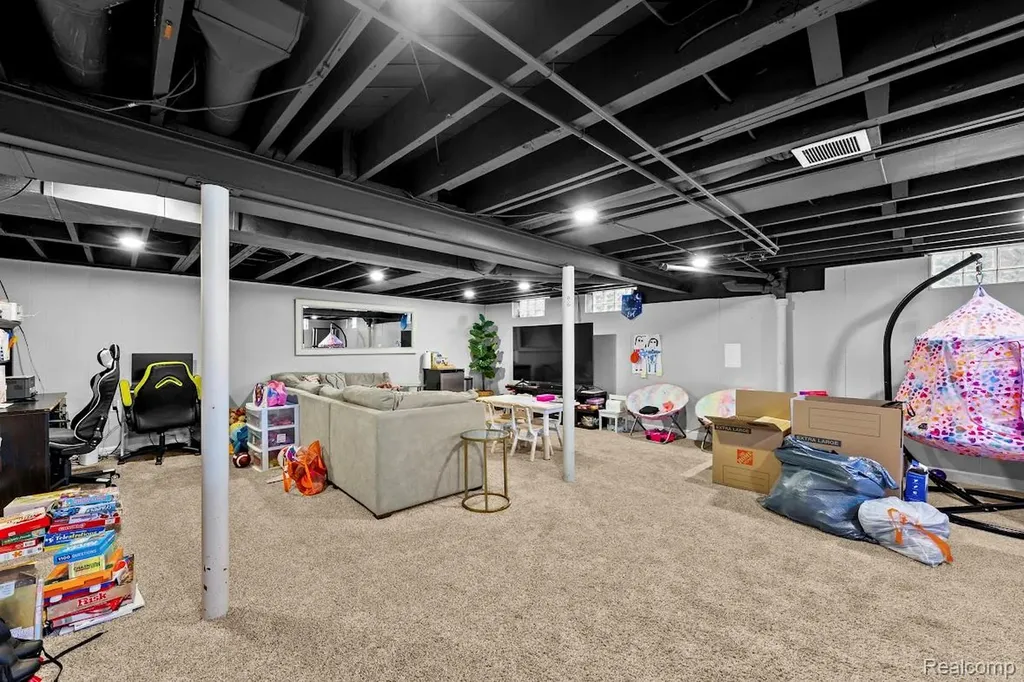 1906 Carlysle Street Dearborn City MI 48124