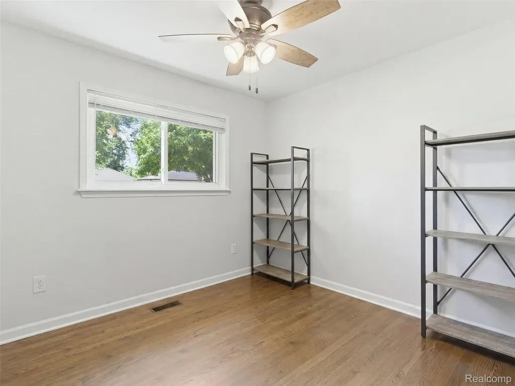14081 La Chene Avenue Warren City MI 48088
