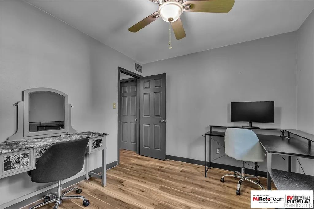 4737 Glenis Street Dearborn Heights City MI 48125