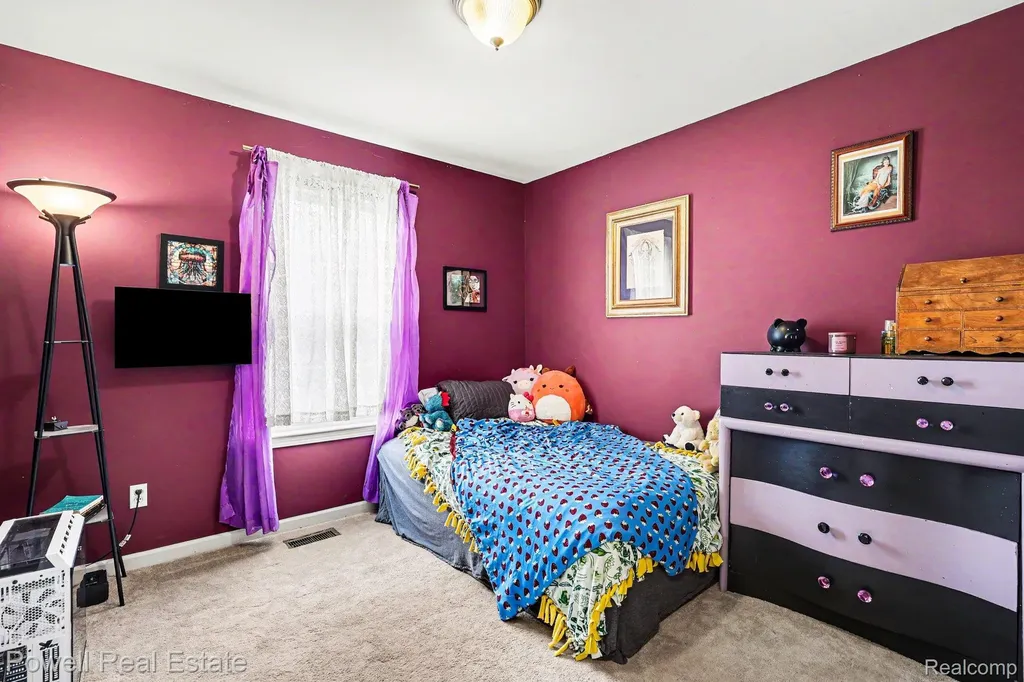 1649 S Pasadena Avenue Ypsilanti Charter Township MI 48198