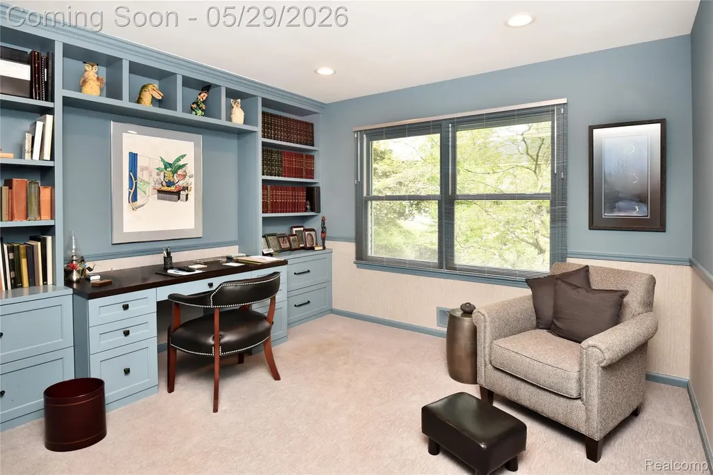 2026 W Bend Court West Bloomfield Charter Township MI 48302