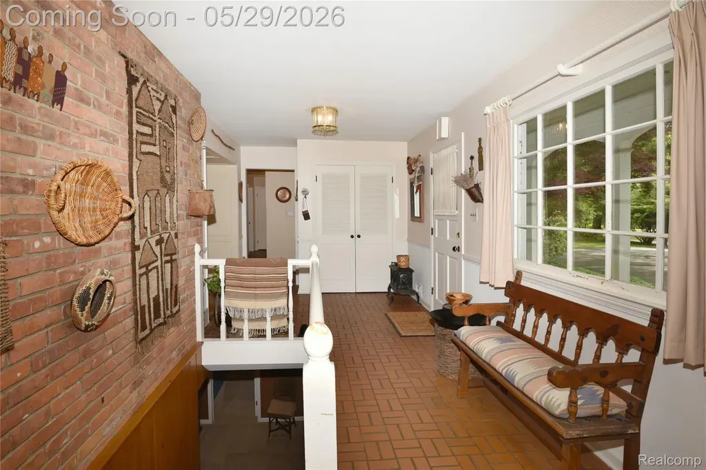 2026 W Bend Court West Bloomfield Charter Township MI 48302