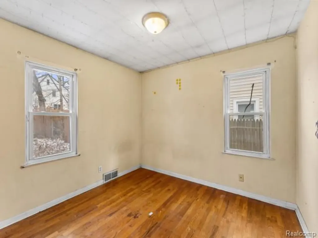 601 Jessop Avenue Lansing City MI 48910