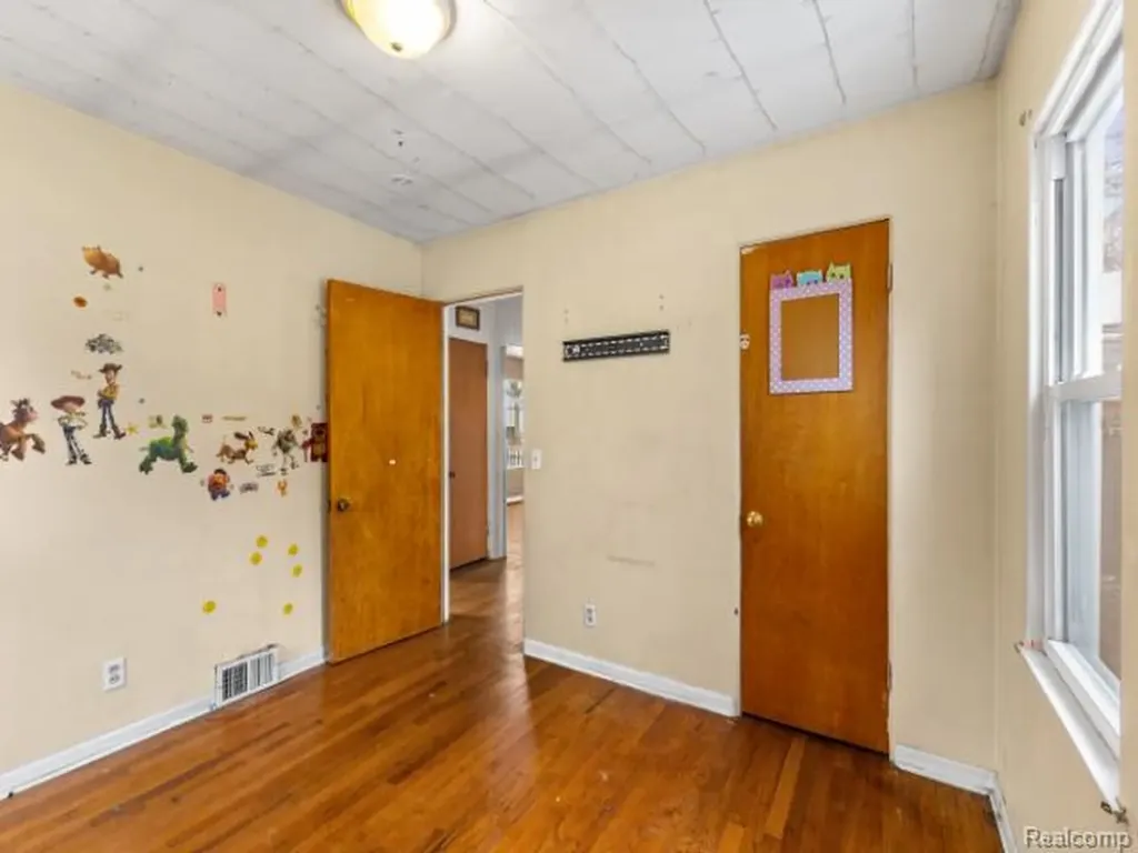 601 Jessop Avenue Lansing City MI 48910