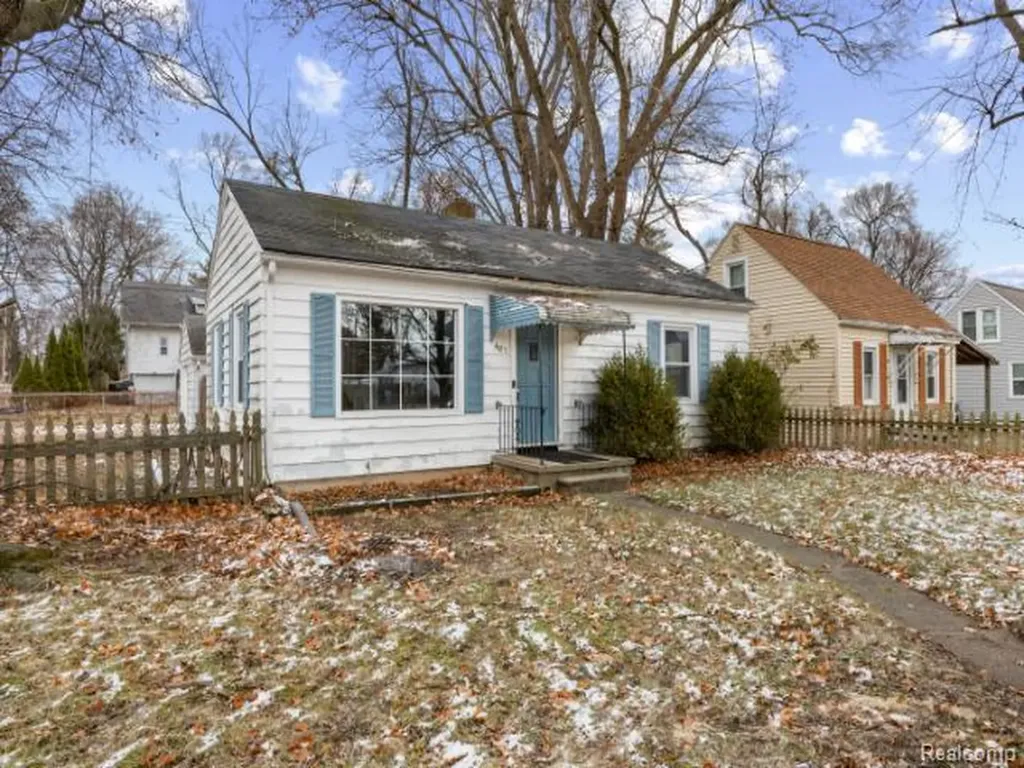 601 Jessop Avenue Lansing City MI 48910