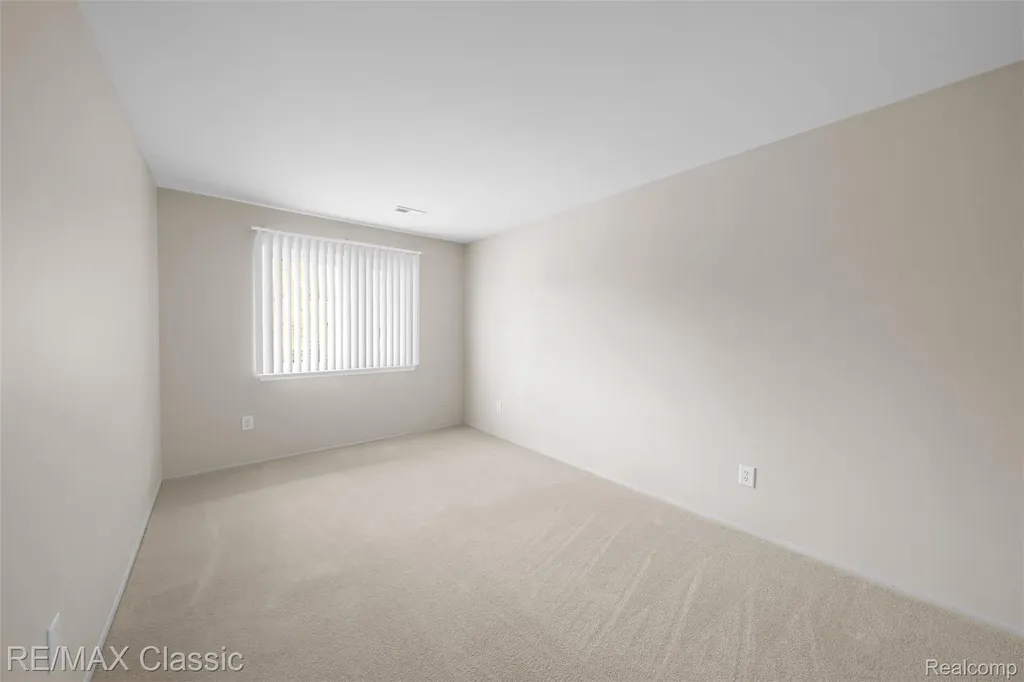 7362 Manor Circle Westland City MI 48185
