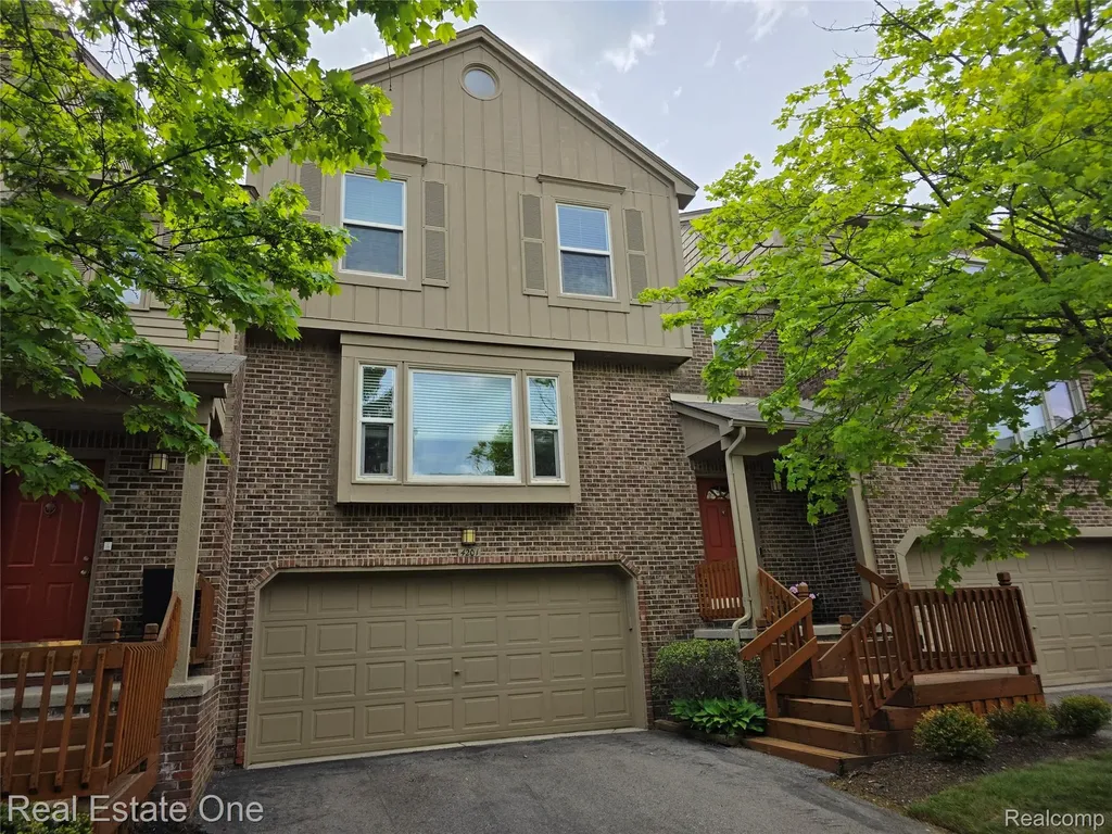 4201 Breckenridge Drive West Bloomfield Charter Township MI 48322