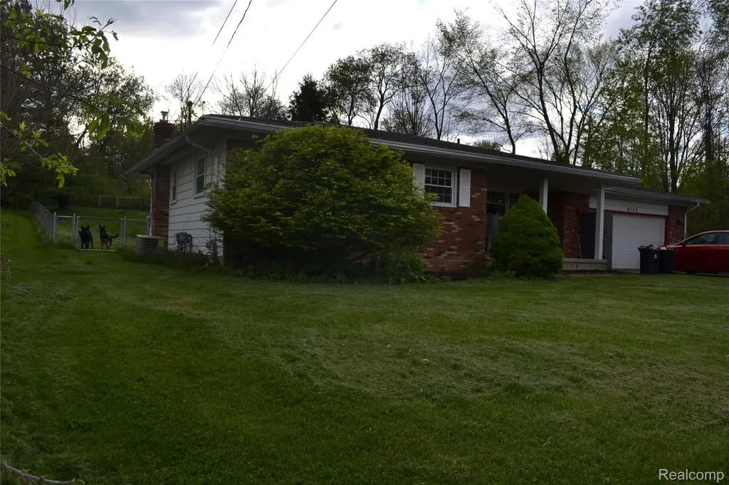 8153 N State Road Richfield Township MI 48463