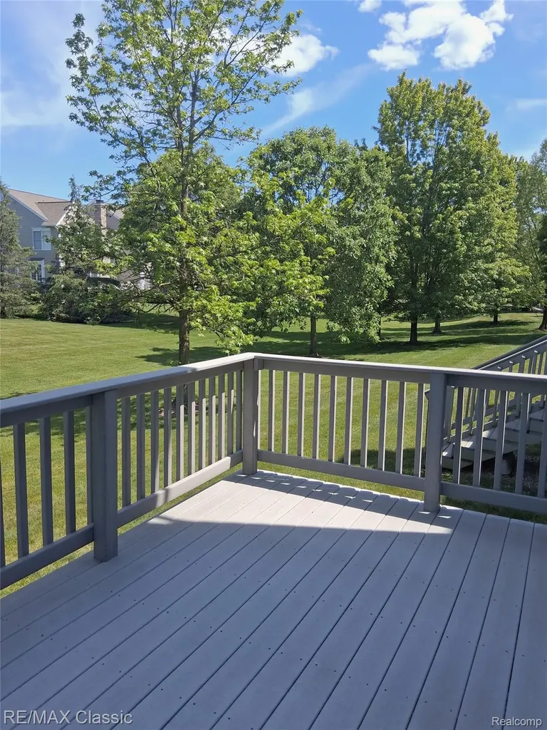 26426 Island Lake Drive Novi City MI 48374
