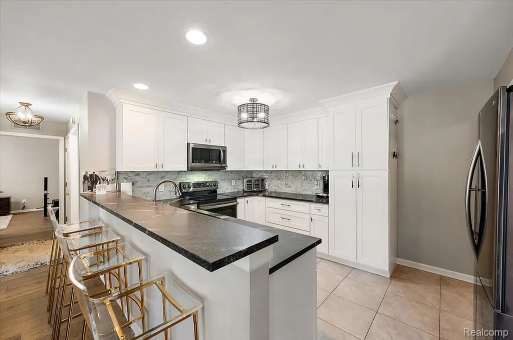 14575 Moravian Manor Circle Sterling Heights City MI 48312