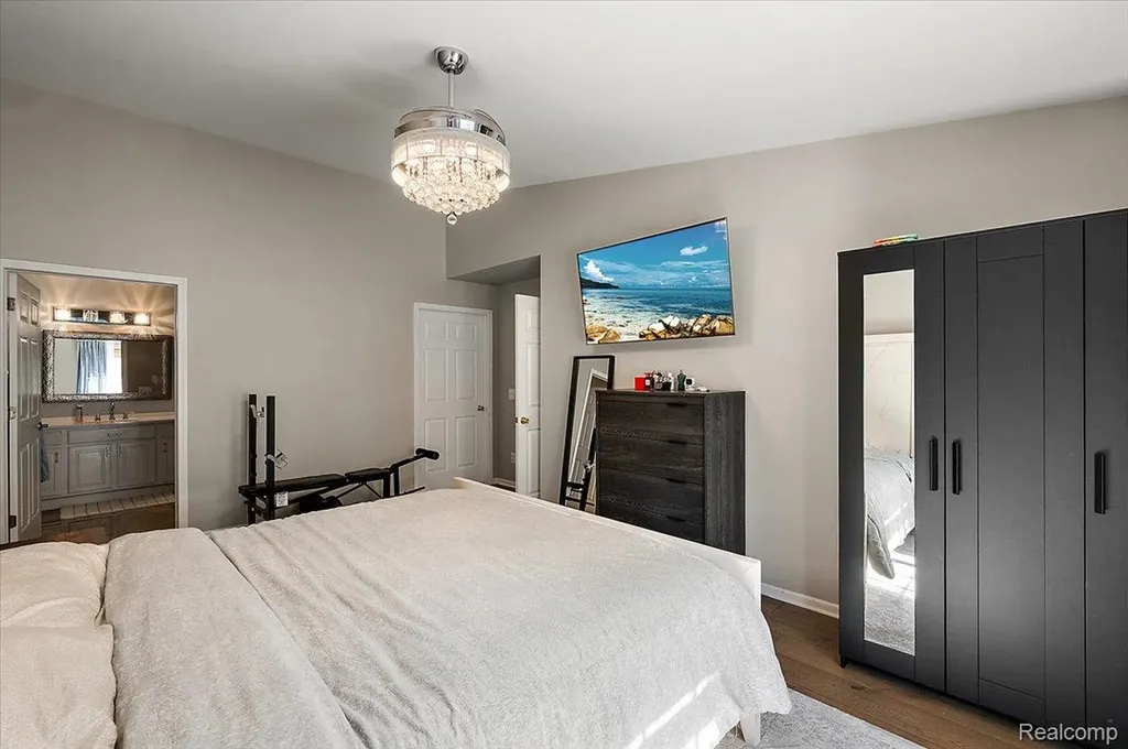 14575 Moravian Manor Circle Sterling Heights City MI 48312