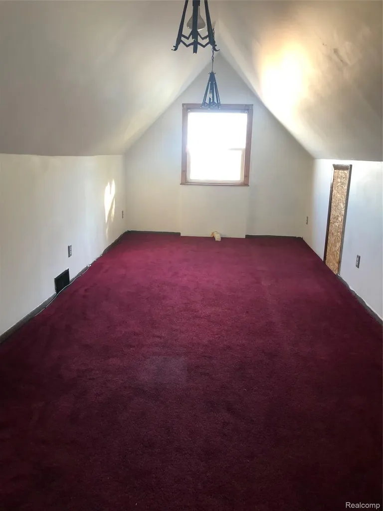 608 E Frank Street Caro City MI 48723
