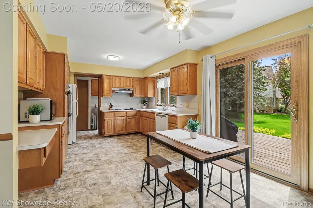 10100 Abrams Fork Brighton Township MI 48114