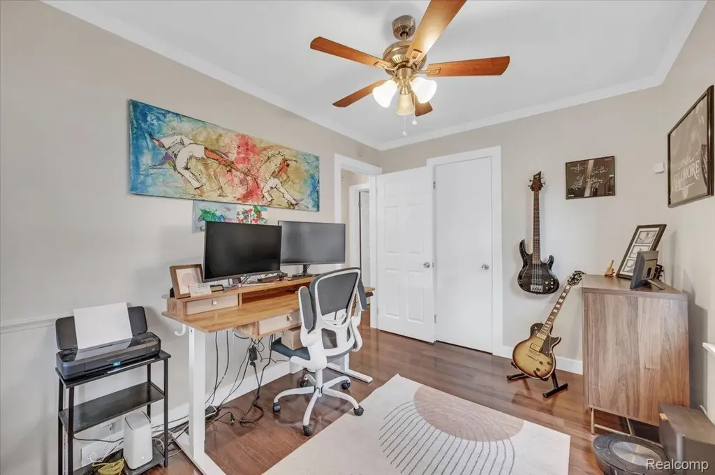 2934 N Altadena Avenue Royal Oak City MI 48073