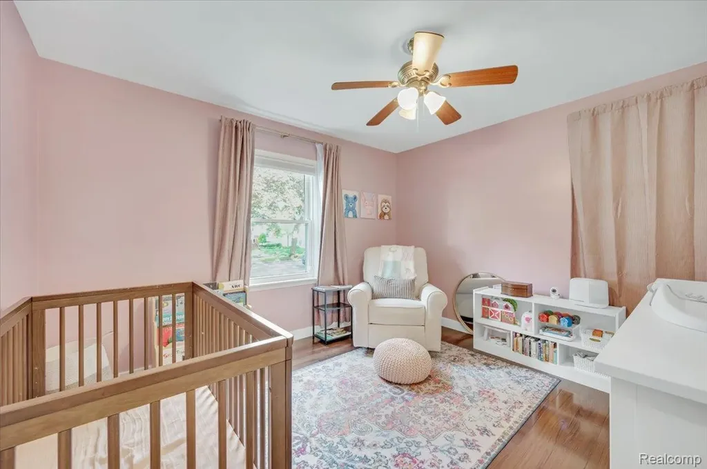 2934 N Altadena Avenue Royal Oak City MI 48073