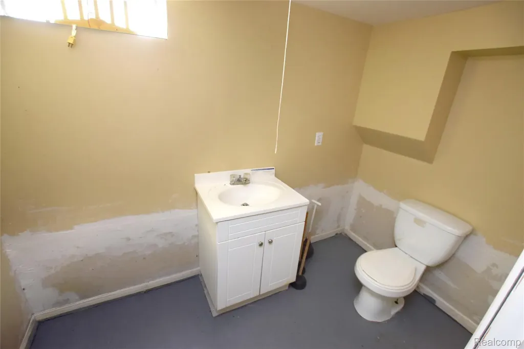 4301 Pengelly Road Flint City MI 48507