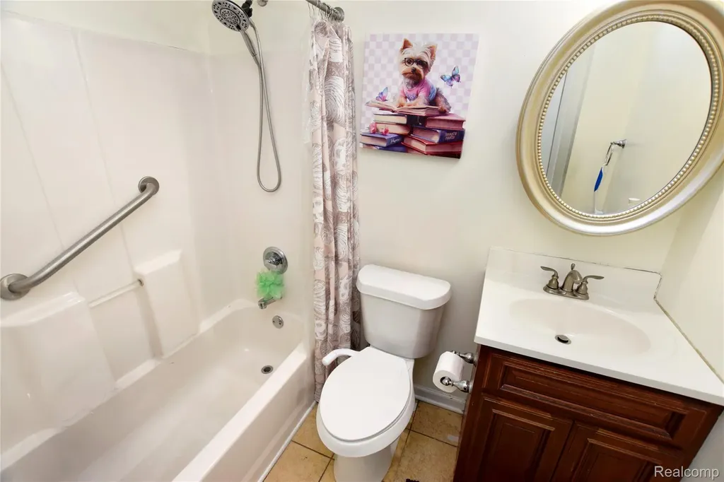 4301 Pengelly Road Flint City MI 48507