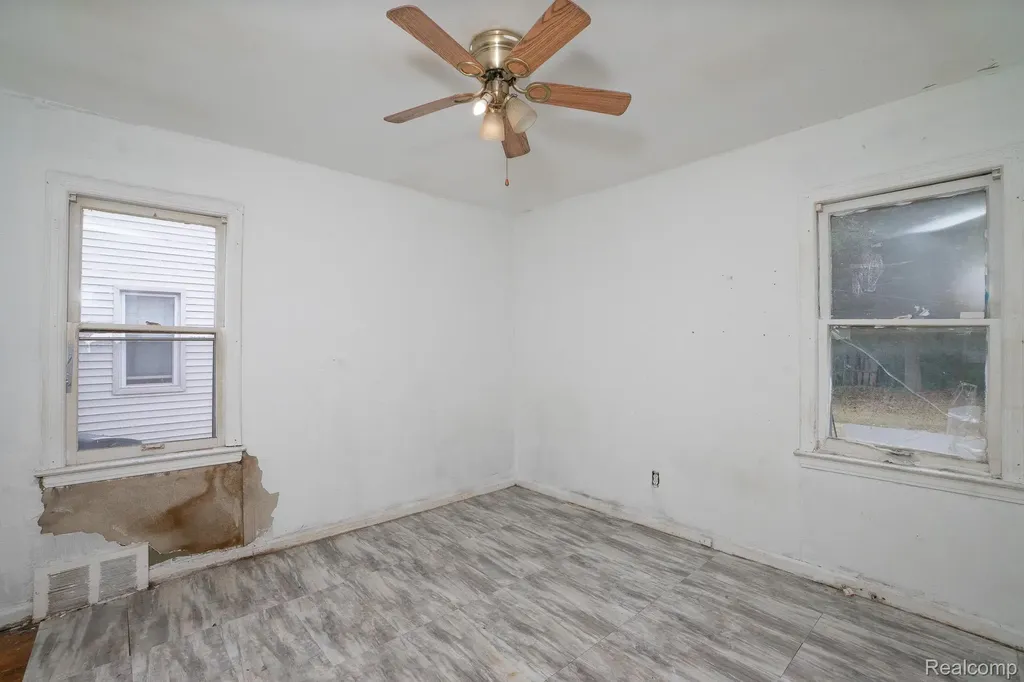 20084 Stahelin Avenue Detroit City MI 48219