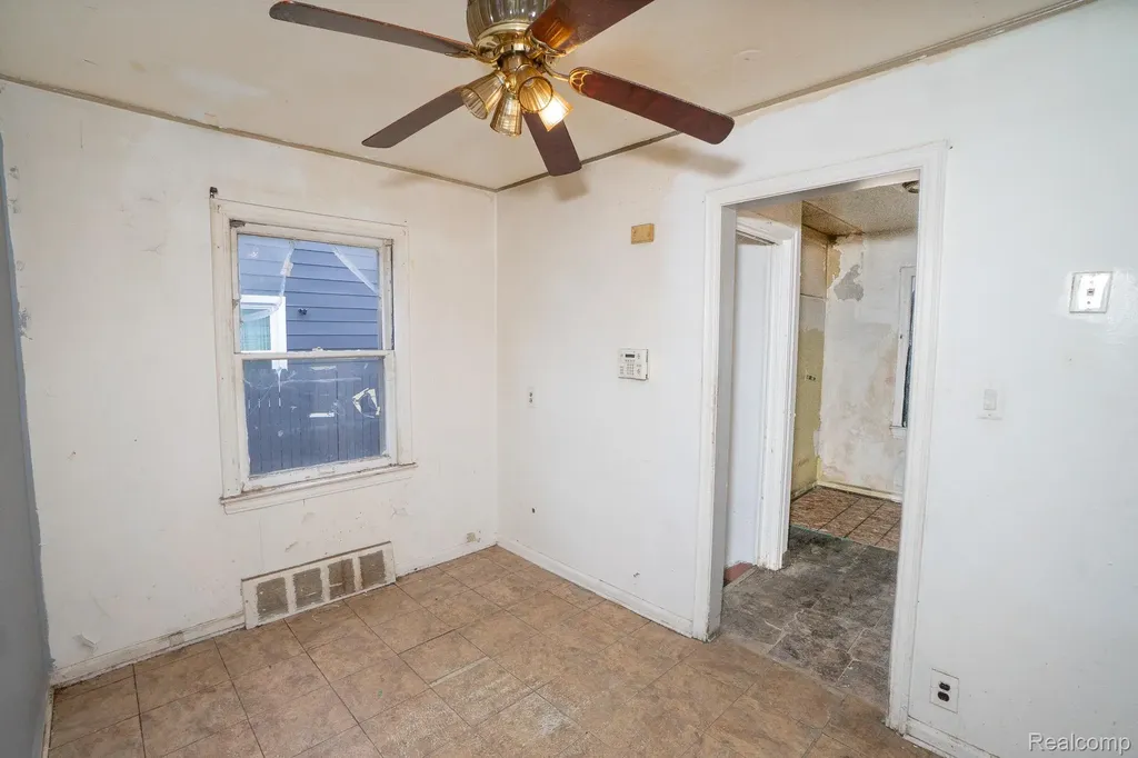 20084 Stahelin Avenue Detroit City MI 48219