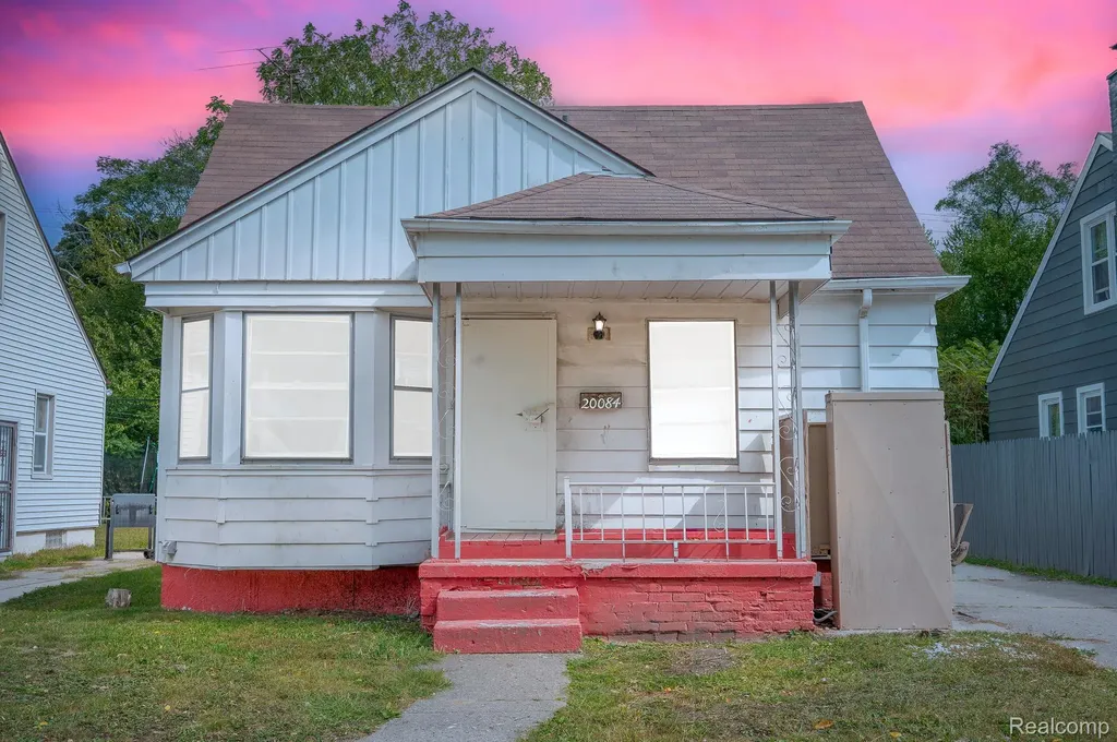 20084 Stahelin Avenue Detroit City MI 48219