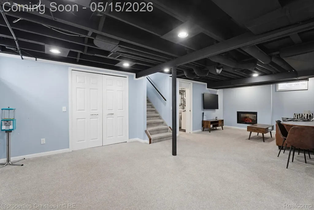 919 E Lincoln Avenue Royal Oak City MI 48067