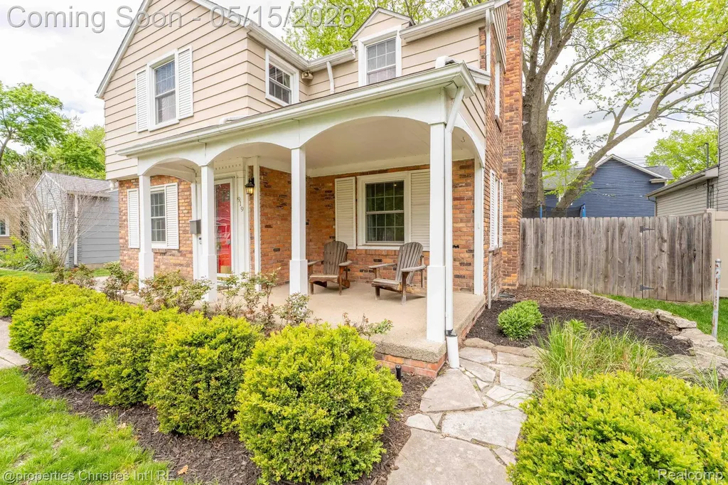 919 E Lincoln Avenue Royal Oak City MI 48067