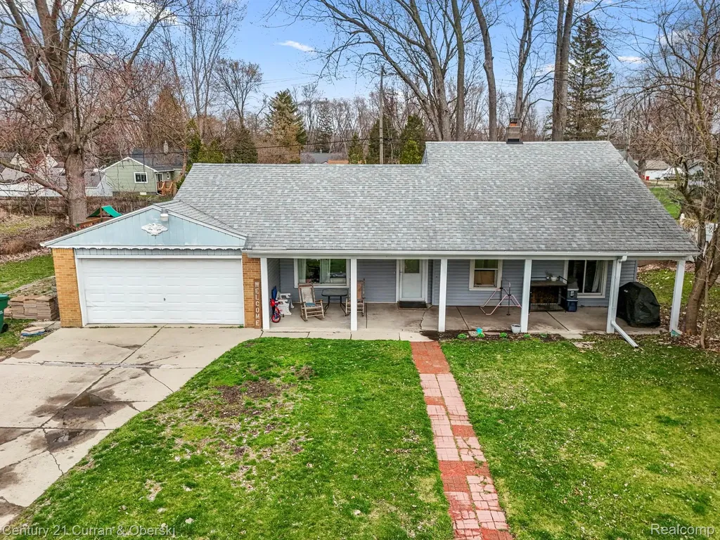 26891 Crocker Boulevard Harrison Charter Township MI 48045