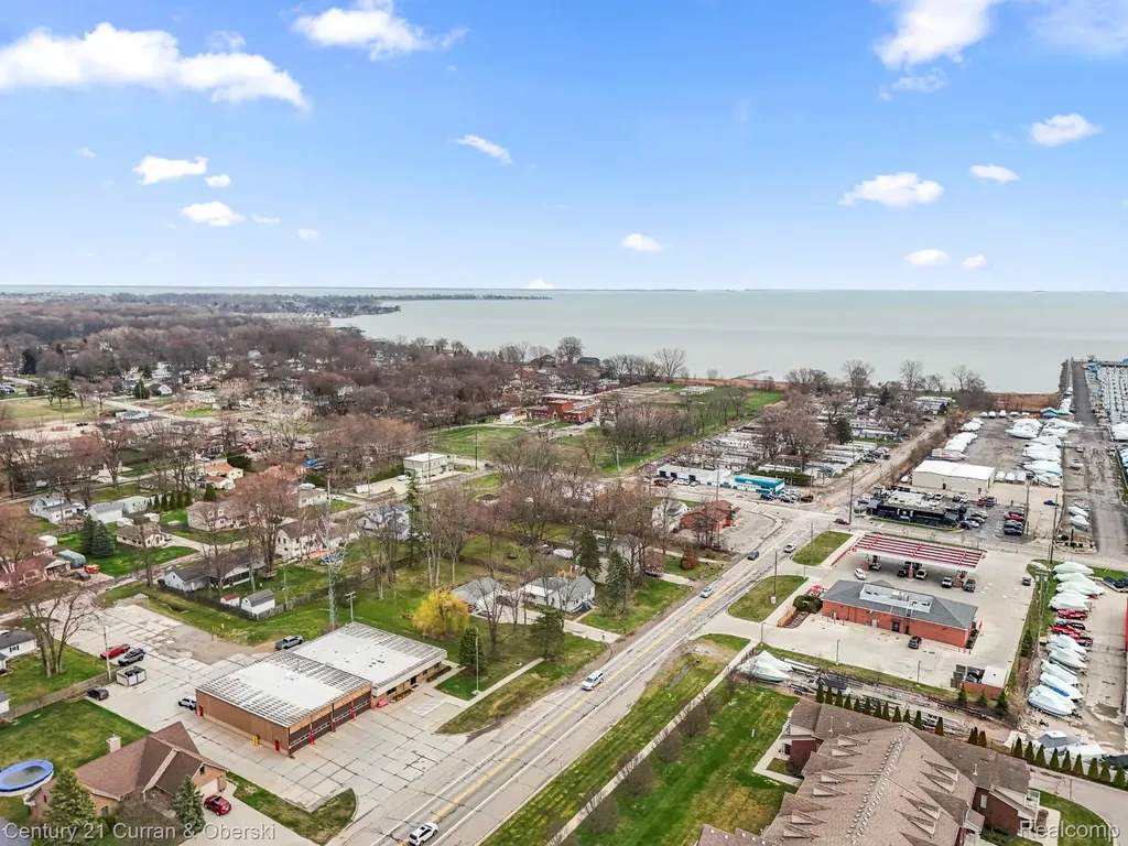 26891 Crocker Boulevard Harrison Charter Township MI 48045